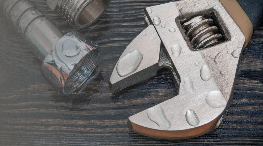 Why choose water damage restoration service for burst pipe water damage in Riverside